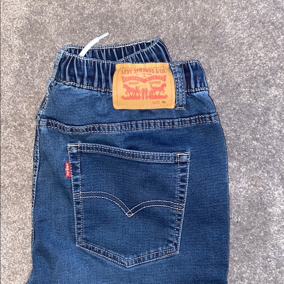Levi’s Bundle - Picture 5 of 8